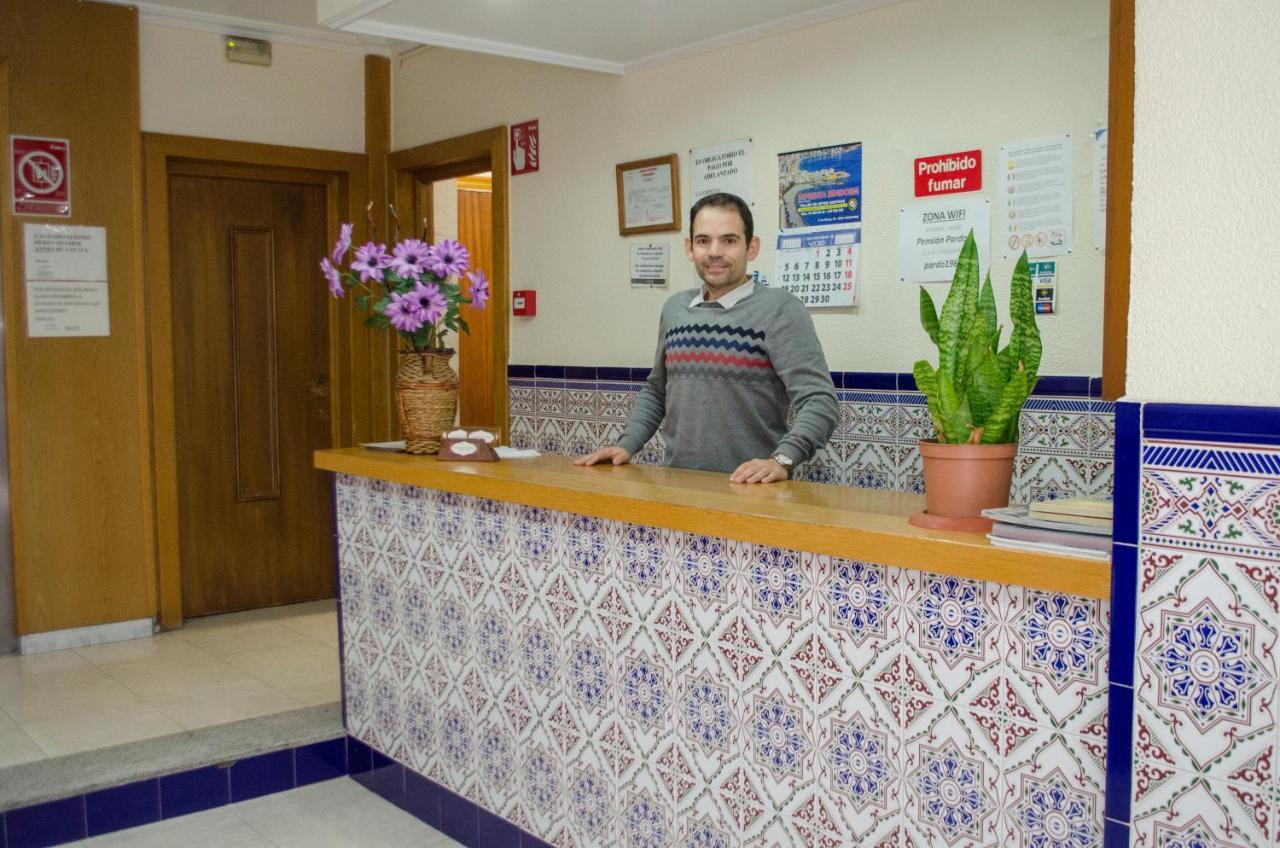 Pension Pardo Benidorm Bagian luar foto